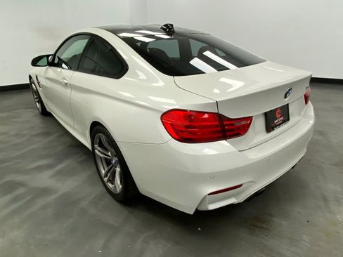 Used 2015 BMW M4 Coupe w/ Executive Package RWD image 4