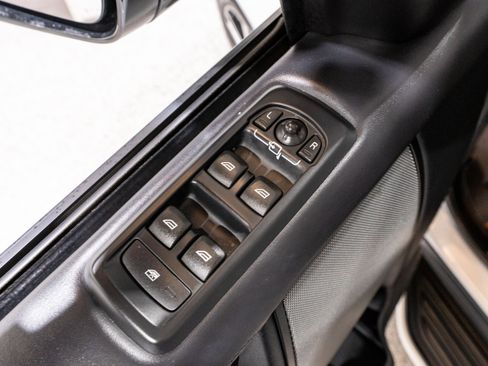 Used 2016 Land Rover LR4 HSE LUX image 14