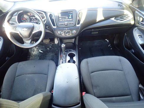 Used 2017 Chevrolet Malibu LS image 11