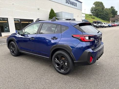 Used 2024 Subaru Crosstrek 2.0i AWD/4WD image 3