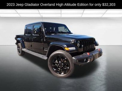 Used 2023 Jeep Gladiator Overland
