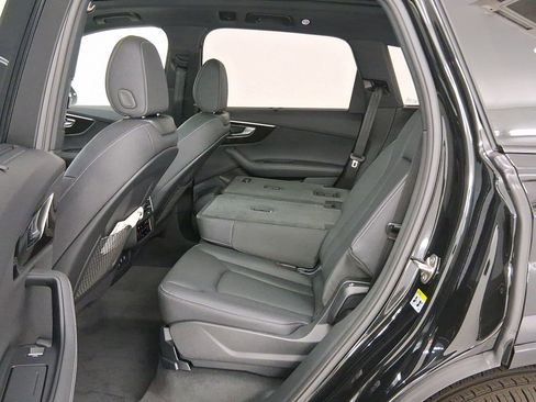 Used 2026 Audi Q7 2.0T Premium Plus w/ Premium Plus Package image 13