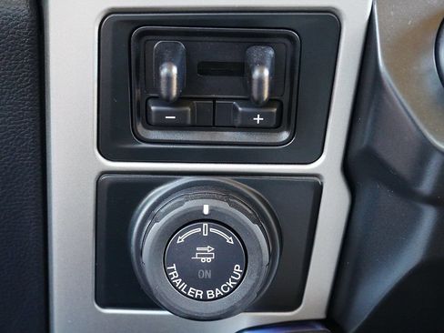 Used 2022 Ford F250 Lariat w/ Lariat Value Package AWD/4WD image 37