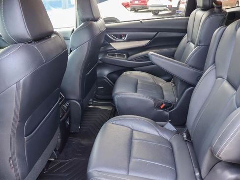 Used 2022 Subaru Ascent Limited w/ Technology Package AWD/4WD image 11