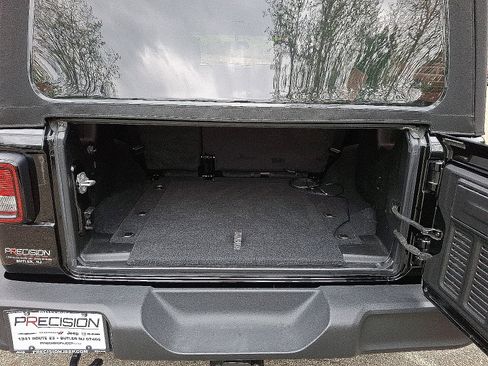Certified 2023 Jeep Wrangler Unlimited Sport AWD/4WD image 28