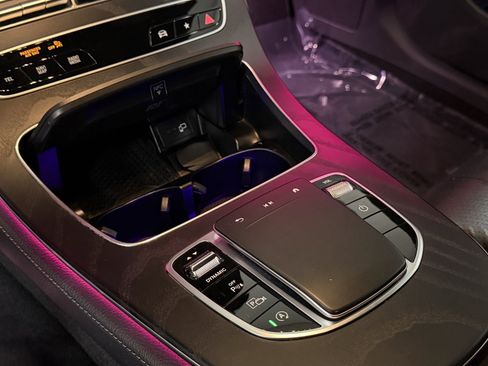 Used 2023 Mercedes-Benz E 350 Sedan image 34