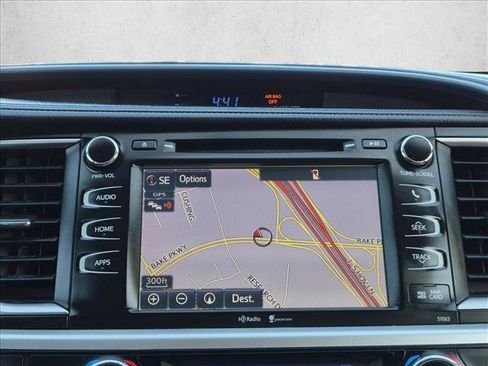 Used 2015 Toyota Highlander XLE FWD image 15