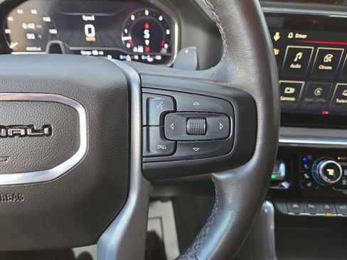 Used 2024 GMC Sierra 1500 Denali w/ Technology Package AWD/4WD image 20