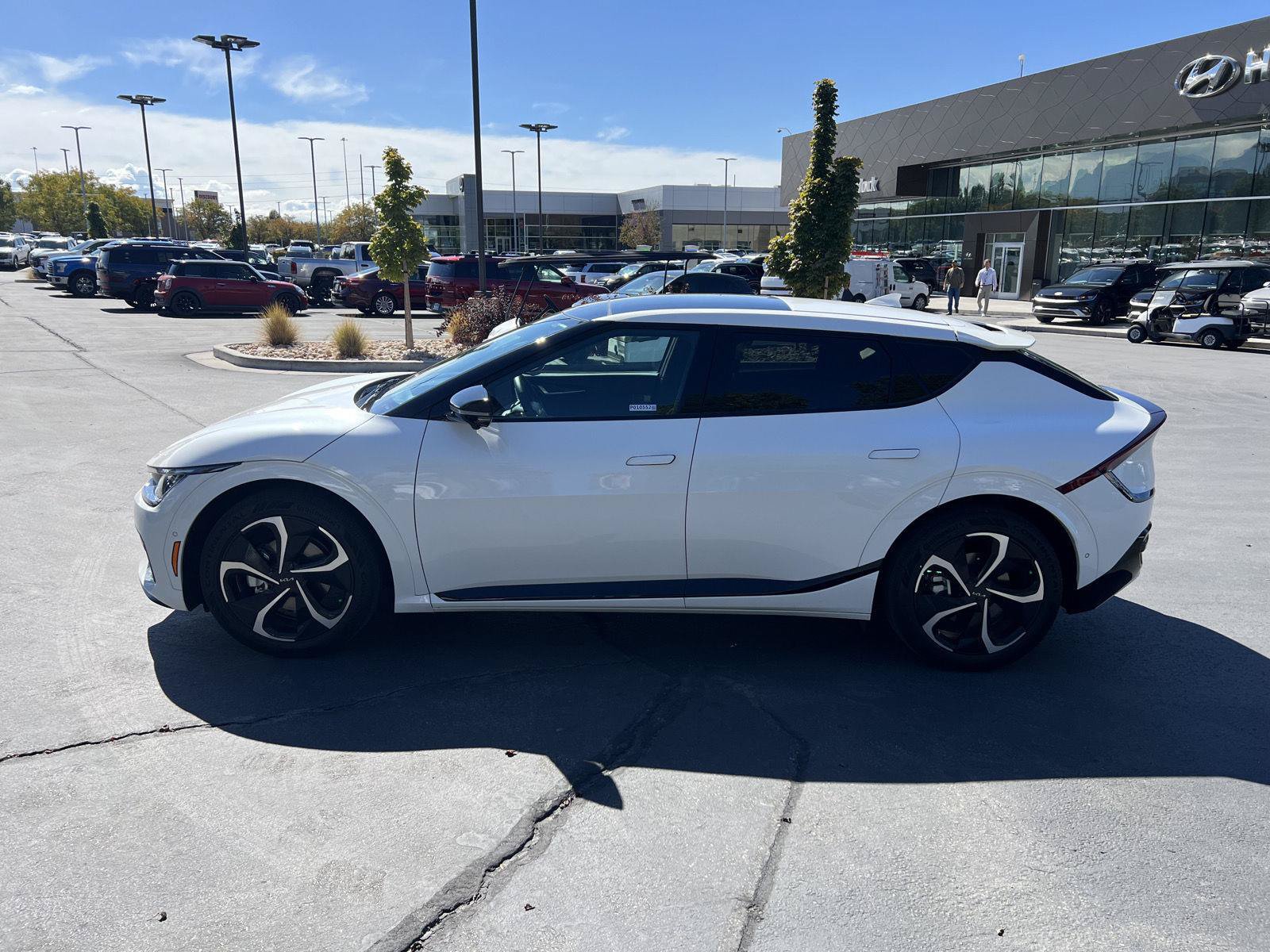 Used 2024 Kia EV6 GT-Line AWD/4WD image 21