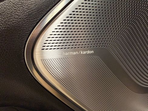 Used 2020 RAM 1500 Limited image 24