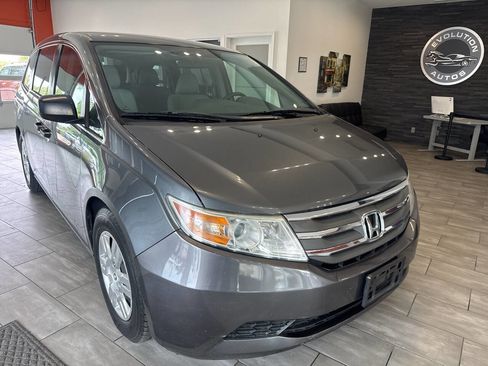 Used 2013 Honda Odyssey LX image 1