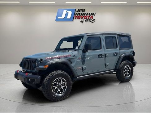 Used 2025 Jeep Wrangler Unlimited Rubicon AWD/4WD image 1