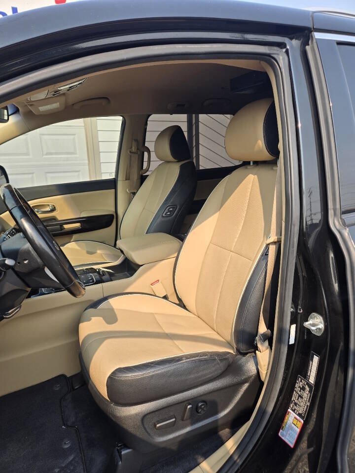 Used 2018 Kia Sedona SX Limited FWD image 7