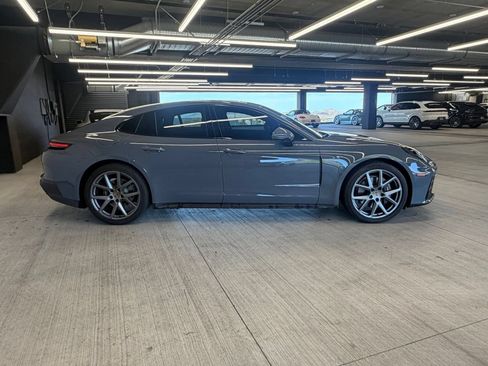 Certified 2025 Porsche Panamera image 5