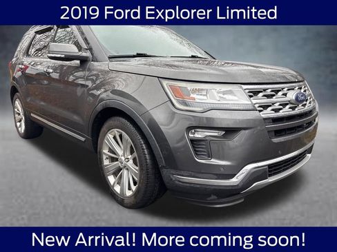 Used 2019 Ford Explorer Limited w/ Class III Trailer Tow Package image 1