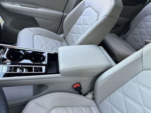 New 2026 Volkswagen Atlas SE image 21