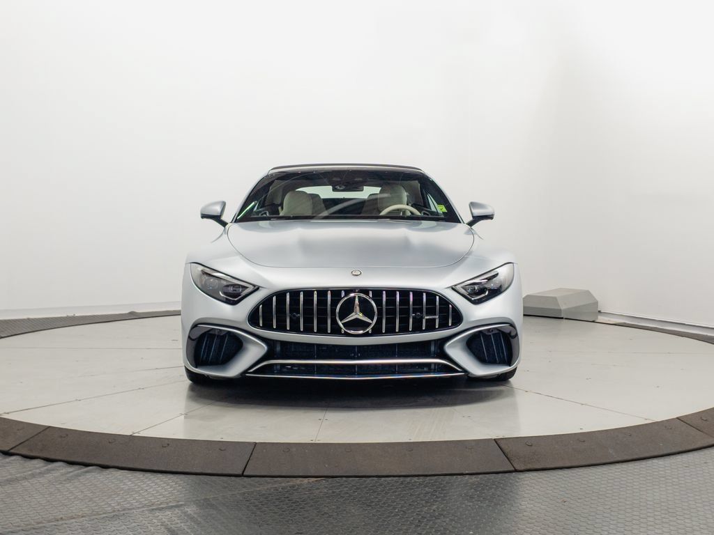 Used 2025 Mercedes-Benz SL 63 AMG 4MATIC image 2