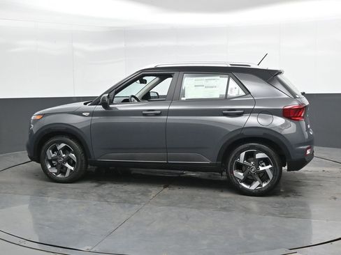 New 2026 Hyundai Venue SEL FWD image 8