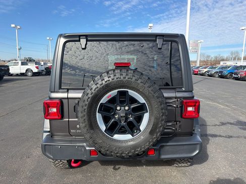 Used 2019 Jeep Wrangler Rubicon w/ LED Lighting Group image 4