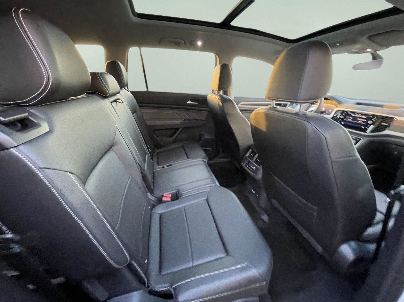 Used 2022 Volkswagen Atlas SE AWD/4WD image 25