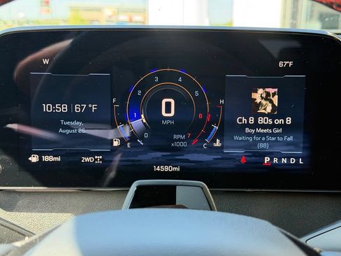 Used 2026 Chevrolet Traverse RS w/ LPO, Floor Liner Package AWD/4WD image 19