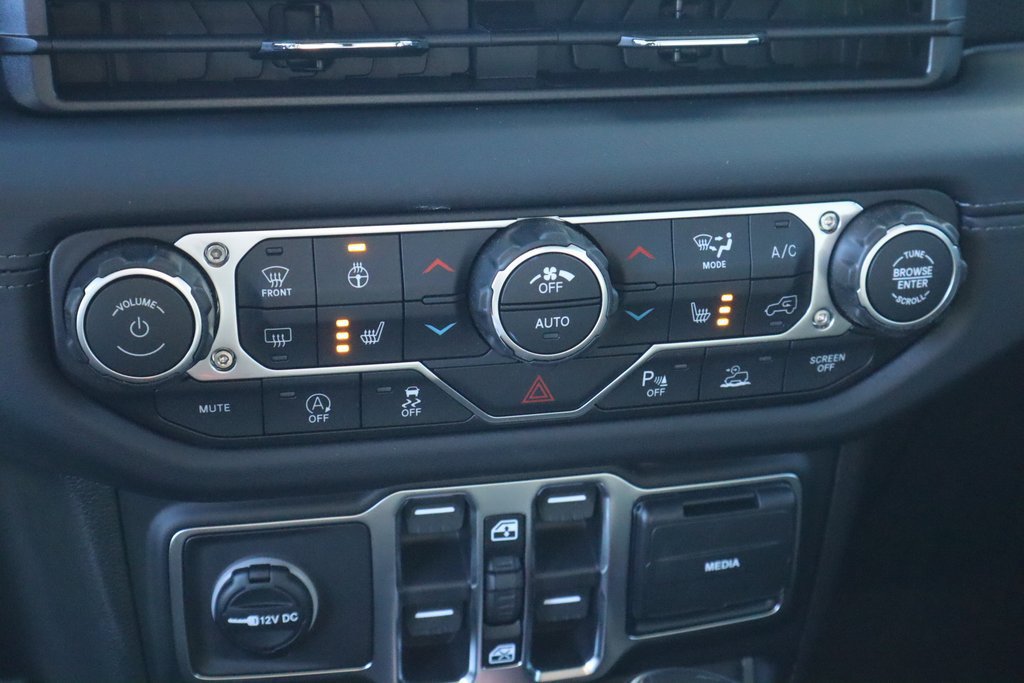 New 2026 Jeep Gladiator Rubicon AWD/4WD image 8