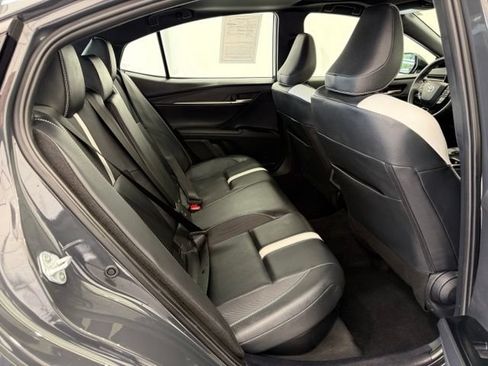 Used 2025 Toyota Camry SE AWD/4WD image 23