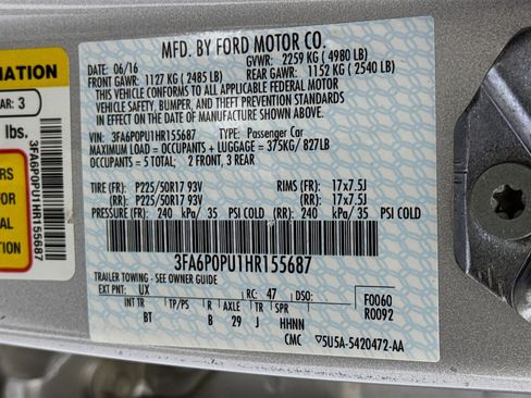 Used 2017 Ford Fusion Energi SE FWD image 30