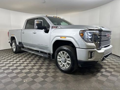 Used 2022 GMC Sierra 2500 Denali w/ Denali Ultimate Package image 2