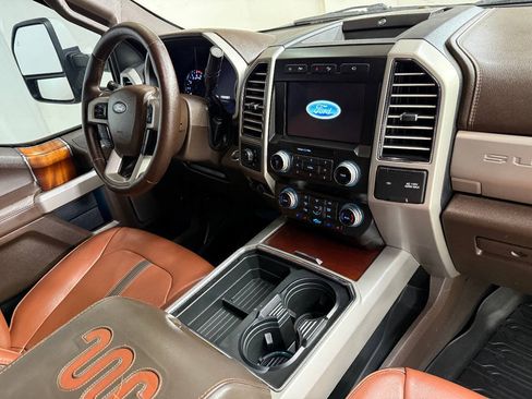 Used 2019 Ford F250 King Ranch w/ King Ranch Ultimate Package AWD/4WD image 25