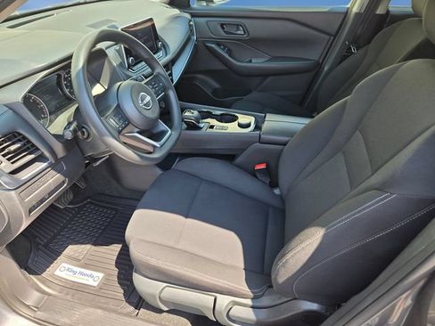 Used 2024 Nissan Rogue S AWD/4WD image 15