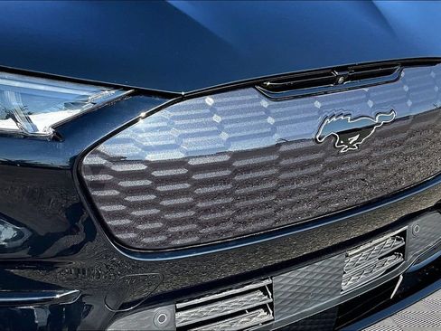 Certified 2023 Ford Mustang Mach-E GT AWD/4WD image 28