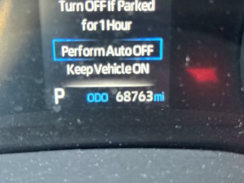 Used 2022 Toyota Sienna XLE FWD image 20