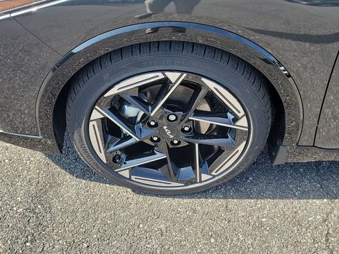 New 2026 Kia K4 GT-Line w/ GT-Line Premium Package FWD image 36