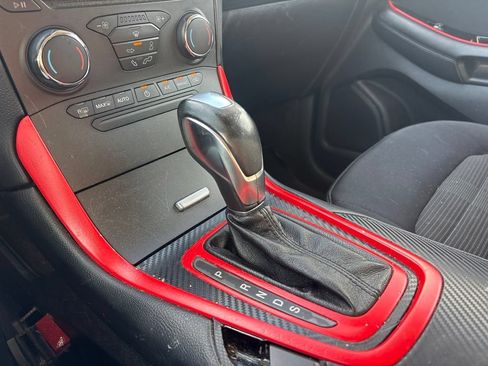 Used 2018 Ford Edge SEL FWD image 23