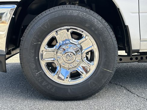 New 2026 RAM 2500 Tradesman w/ Chrome Appearance Group image 11