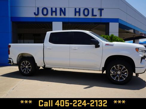 Used 2024 Chevrolet Silverado 1500 RST w/ Convenience Package II AWD/4WD image 9