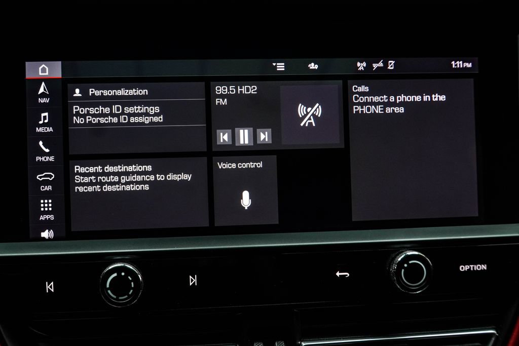 Used 2023 Porsche Macan AWD/4WD image 26