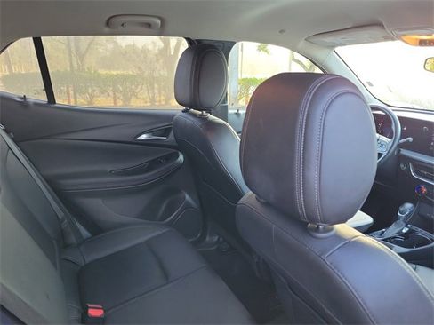 Used 2024 Buick Encore GX Sport Touring image 31