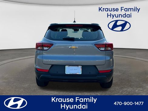 Used 2024 Chevrolet TrailBlazer LS w/ LS Confidence Package FWD image 7