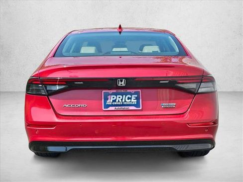 Used 2023 Honda Accord Touring image 6
