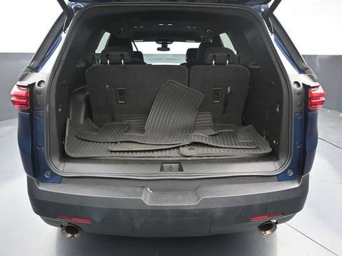 Used 2023 Chevrolet Traverse LT AWD/4WD image 9