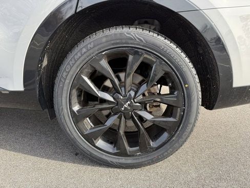 Used 2022 Kia Sorento SX image 17
