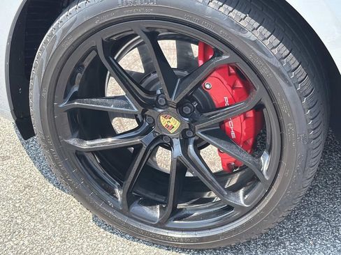 Used 2022 Porsche Macan GTS AWD/4WD image 29