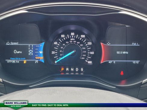 Used 2019 Ford Fusion SE image 19