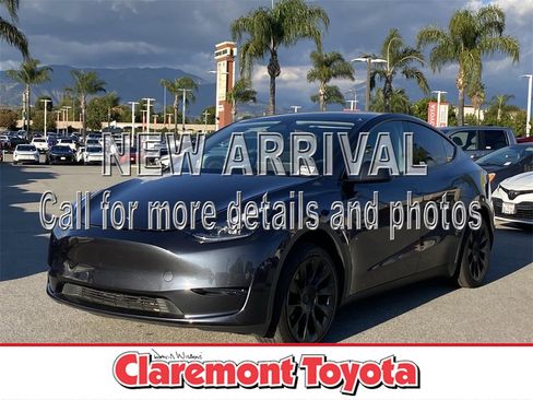 Used 2024 Tesla Model Y 2WD image 1