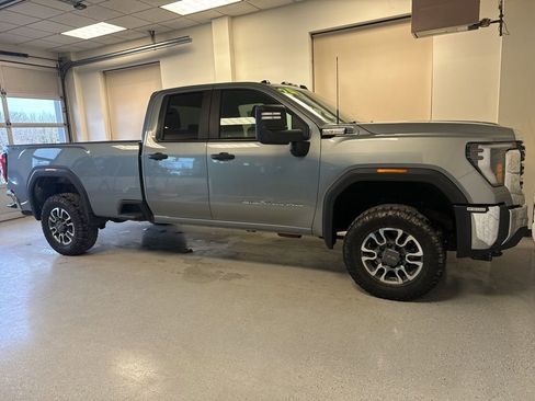 Used 2024 GMC Sierra 2500 Pro w/ Convenience Package image 47