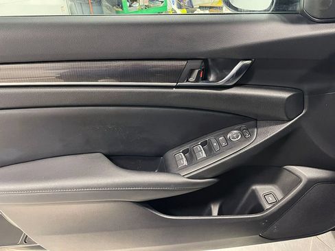 Used 2021 Honda Accord Sport Special Edition image 19