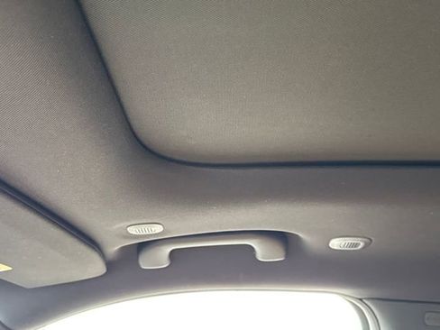 Used 2023 Jeep Grand Cherokee L Summit w/ Luxury Tech Group V image 15