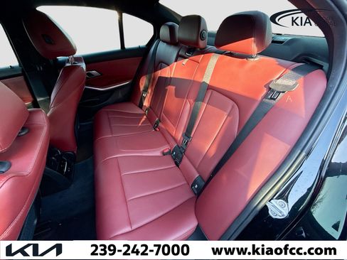 Used 2022 BMW 330i Sedan w/ Convenience Package image 21